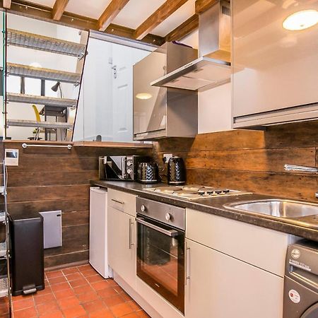 Split Level Studio Apartment In Camden London Exterior photo