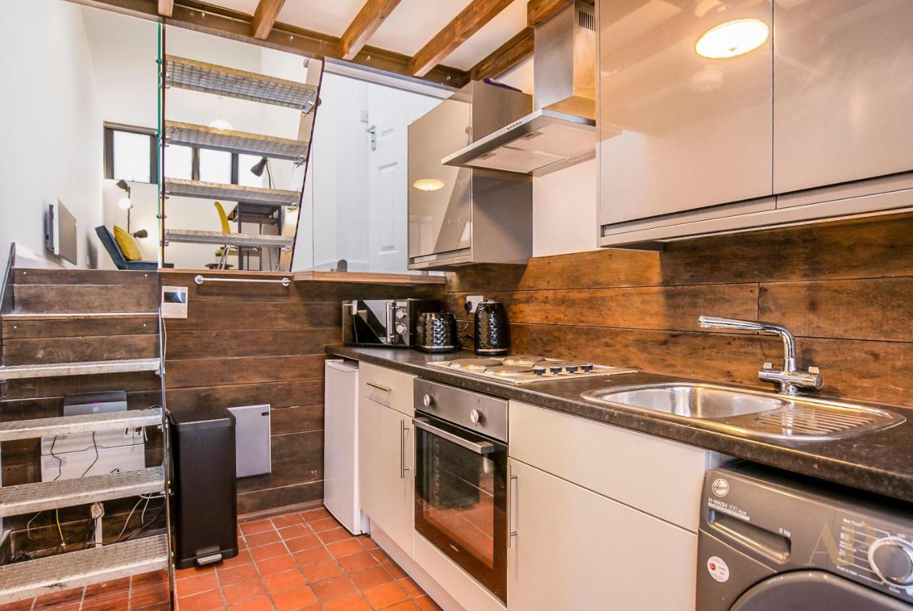 Split Level Studio Apartment In Camden London Exterior photo